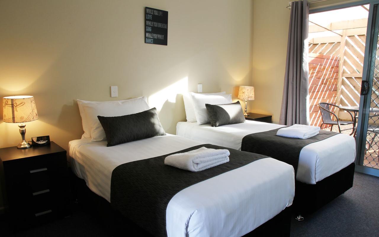 Robinvale Bridge Motel Екстериор снимка